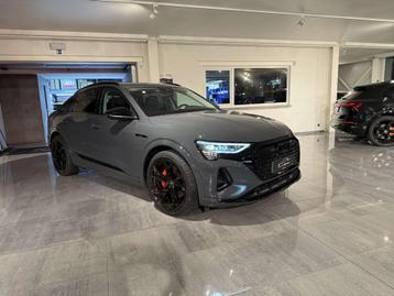 Audi Q8 e-tron 340PK 95Kwh * BLACK PACK * MATRIX * CAR PLAY  beschikbaar voor biedingen