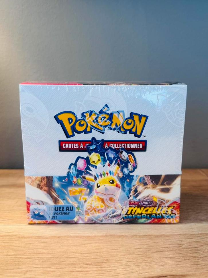 NEUVE - Display Étincelles Déferlantes Pokémon EV8, Hobby en Vrije tijd, Verzamelkaartspellen | Pokémon, Nieuw, Boosterbox, Ophalen of Verzenden