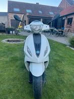 Piaggio Fly 4t4v 50cc, Fietsen en Brommers, Snorfietsen en Snorscooters, Ophalen, Piaggio, Gebruikt, Benzine