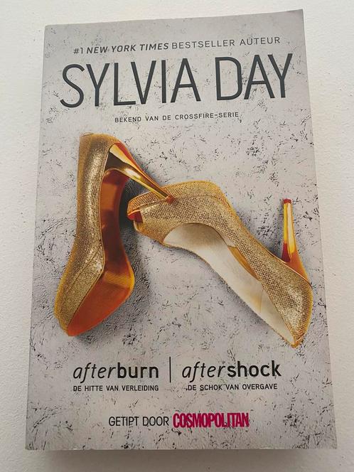 Boek “afterburn | aftershock” van Silvia Day, Boeken, Romans, Zo goed als nieuw, Ophalen