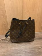 Louis Vuitton NéoNoé in zeer goede staat, Handtassen en Accessoires, Tassen | Damestassen, Ophalen, Zo goed als nieuw, Bruin, Handtas