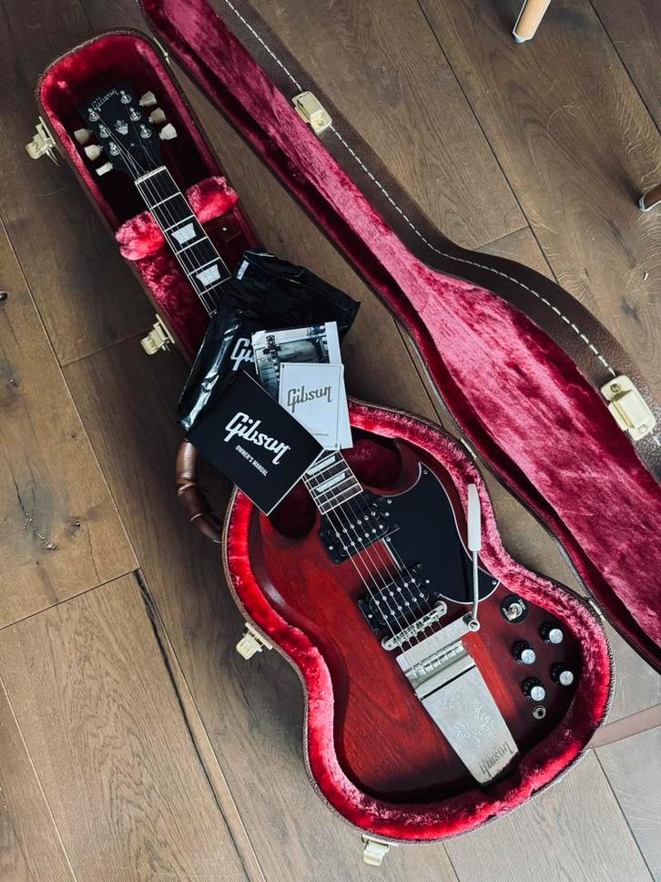 Gibson ‘61 SG Vibrola, Muziek en Instrumenten, Snaarinstrumenten | Gitaren | Elektrisch, Zo goed als nieuw, Gibson, Ophalen