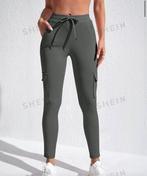 Nieuw Shein slim fit cargobroek maat S, Kleding | Dames, Broeken en Pantalons, Nieuw, Ophalen of Verzenden, Maat 36 (S), Grijs
