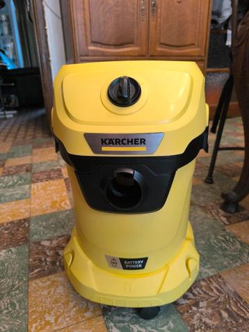 Aspirateur Eau & Poussière  beschikbaar voor biedingen