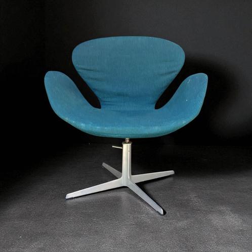Early swan chair Arne Jacobsen Fritz Hansen 1966 Danmark, Antiek en Kunst, Antiek | Meubels | Stoelen en Sofa's, Ophalen of Verzenden