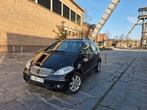 MERCEDES A 160 BENZINE TOPSTAAT 93000 KM (PANO, AIRCO), Auto's, Zwart, 4 cilinders, Zwart, Bedrijf