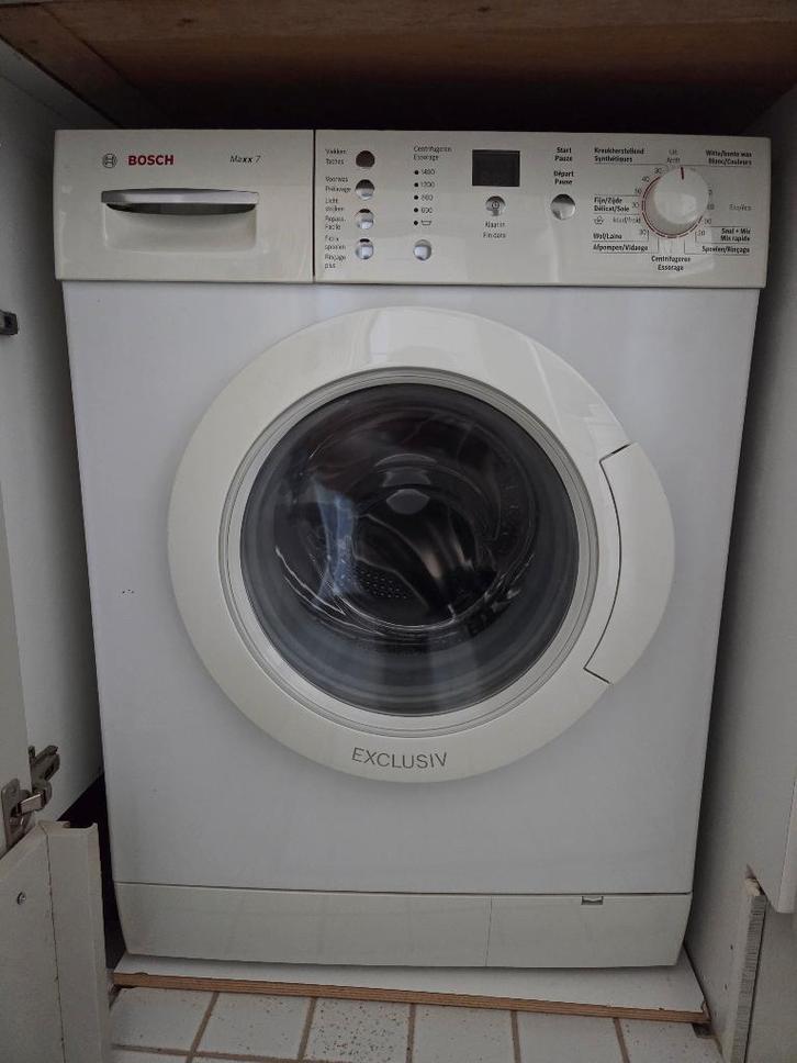 Wasmachine, Elektronische apparatuur, Wasmachines, Gebruikt, Voorlader, 6 tot 8 kg, Minder dan 85 cm, 1200 tot 1600 toeren, Handwasprogramma