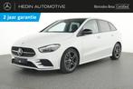 Mercedes-Benz B-Klasse 220 4MATIC AMG Line | Panoramisch Dak, Automaat, 745 kg, 4 cilinders, Wit