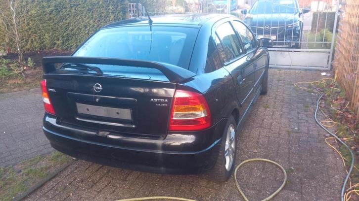 Opel Astra 1.7DTI 2002  zwart, Auto's, Opel, Particulier, Astra, ABS, Airbags, Airconditioning, Centrale vergrendeling, Dakrails