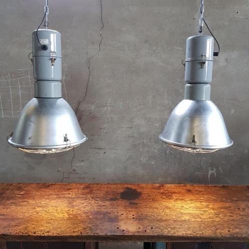 Hangende loft industriële lamp (2 stuks), Huis en Inrichting, Lampen | Hanglampen, Gebruikt, 50 tot 75 cm, Glas, Overige materialen