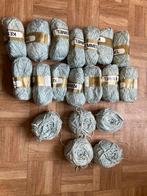 Lot de pelotes de laine, Hobby & Loisirs créatifs, Tricot & Crochet, Comme neuf