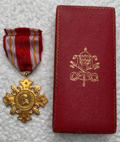 Medaille, Leo XIII, 1888 Pro Ecclesia et Pontifice + IT doos, Verzamelen, Militaria | Algemeen, Overige soorten, Lintje, Medaille of Wings