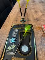 Darts pijlen en cases te koop, Sport en Fitness, Darts, Ophalen of Verzenden, Zo goed als nieuw, Pijlen