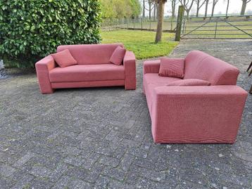 rood / roze stoffen bankenset in goede staat / bank in stof beschikbaar voor biedingen