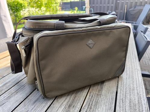 Carryall isotherme Nash + assiette & couverts – 50 €, Watersport en Boten, Hengelsport | Karpervissen, Zo goed als nieuw, Overige typen