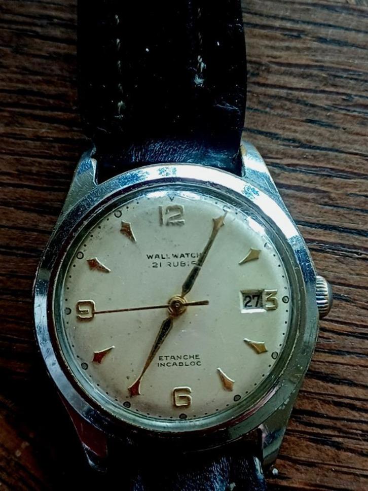 Wacht 21 ruby wandhorloge 1950 +-, Handtassen en Accessoires, Horloges | Antiek, Polshorloge, Overige merken, Staal, 1930 tot 1960