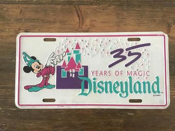 Disneyland 35 years licence plate 