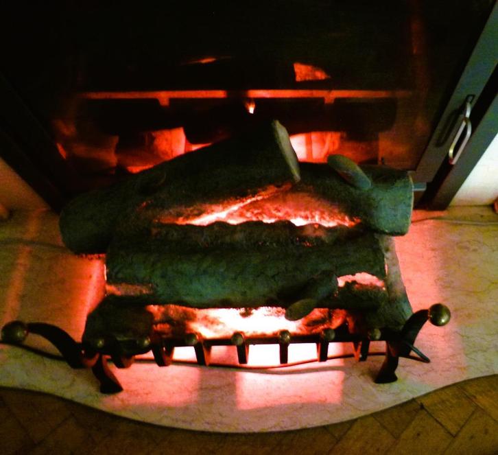 Open haard decoratie vuurtje smeedijzer, Huis en Inrichting, Haarden, Gebruikt, Elektrische haard, Ophalen of Verzenden