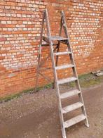 Oude trapladder/decoratief, Doe-het-zelf en Bouw, Ladders en Trappen, Ladder, Gebruikt, Ophalen of Verzenden, Minder dan 2 meter