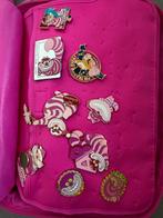 Ruim 100 Chesire Cat Disney Pins in één koop inclusief tas!, Verzamelen, Ophalen of Verzenden, Zo goed als nieuw
