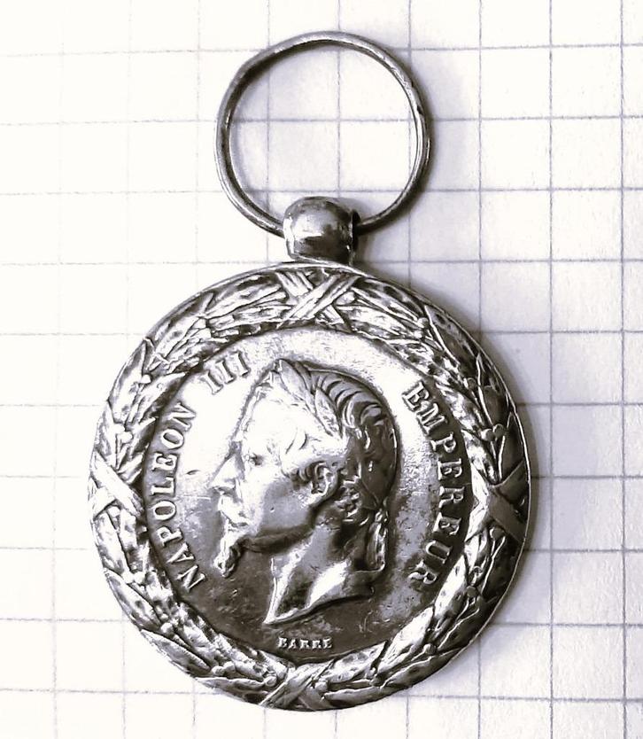 Te koop: Oud zilverstuk van Napoleon III 1852-1870, Antiek en Kunst, Antiek | Zilver en Goud, Zilver, Ophalen