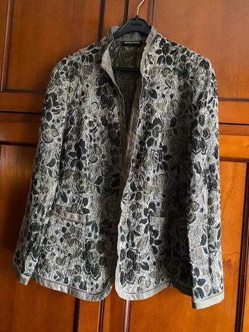Blazer dames maat 44 beschikbaar voor biedingen