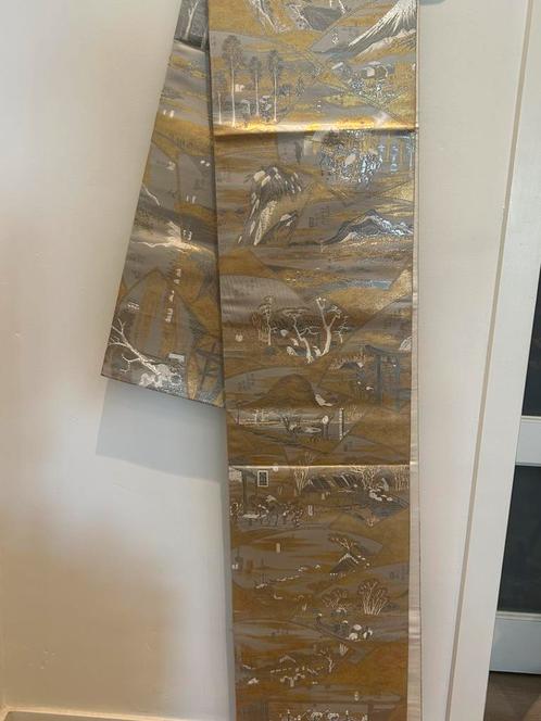 Obi japonais vintage – Broderie “Les 53 stations du Tōkaidō”, Antiek en Kunst, Antiek | Kleding en Textiel, Dames, Ophalen of Verzenden