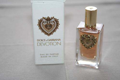 Miniatuur Dolce & Gabbana Devotion EdP 5 ml Nieuw 2024, Verzamelen, Parfumverzamelingen, Nieuw, Miniatuur, Ophalen of Verzenden