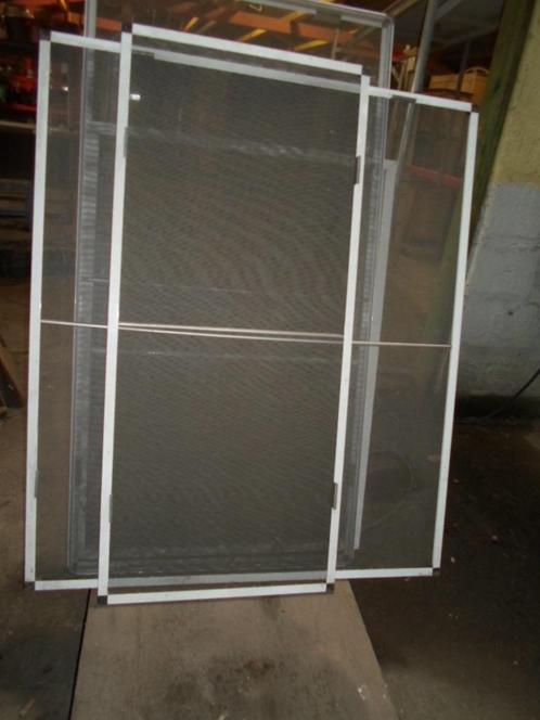vliegen horren in aluminium,,als nieuw, Doe-het-zelf en Bouw, Deuren en Vliegenramen, Zo goed als nieuw, Metaal, Ophalen