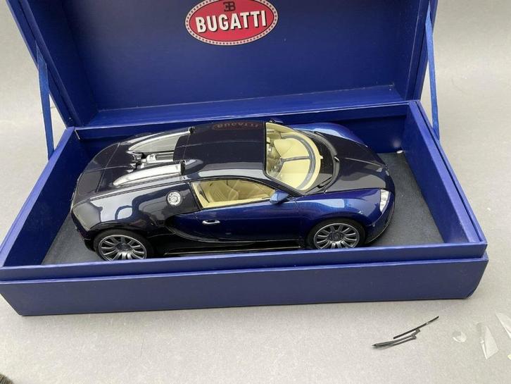 Coffret EB BUGATTI 16.4 Veyron 1/18 MR MODELS ART XTra NEUF, Hobby en Vrije tijd, Modelauto's | 1:18, Nieuw, Auto, Autoart, Ophalen of Verzenden