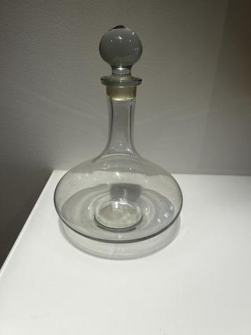 carafe  à vin beschikbaar voor biedingen