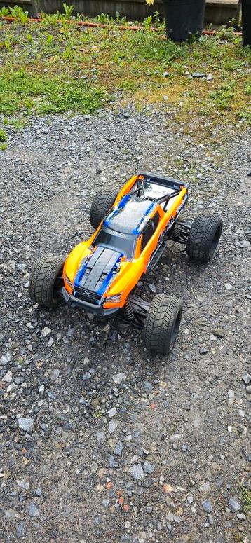 Traxxas X-maxx 8S beschikbaar voor biedingen