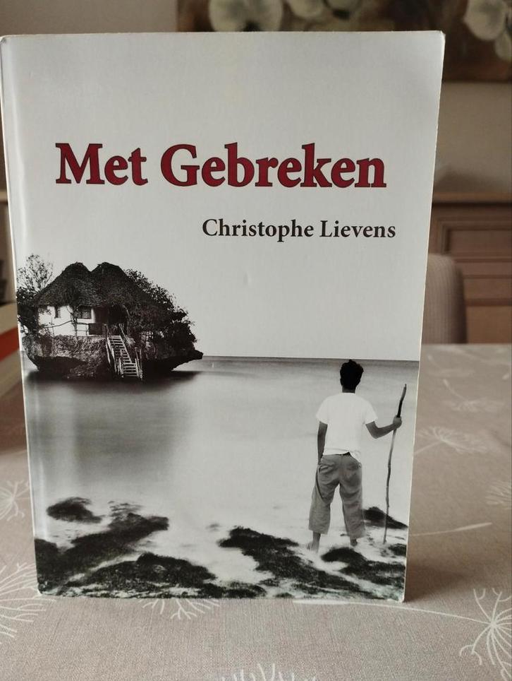 Christophe Lievens - Met gebreken, Boeken, Overige Boeken, Zo goed als nieuw, Ophalen