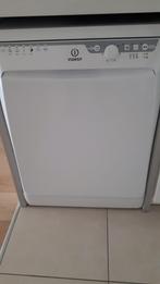 INDESIT vaatwasser, Elektronische apparatuur, Vaatwasmachines, Ophalen, Tussenbouw, Zo goed als nieuw, 45 tot 60 cm