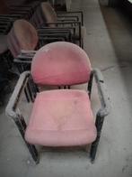 100 tal stoelen, Huis en Inrichting, Stoelen, Ophalen