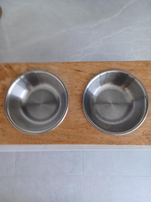 Dubbele retro drink- en eetbak voor kat – te koop, Dieren en Toebehoren, Kattenvoerbakken en Drinkbakken, Zo goed als nieuw, Ergonomisch
