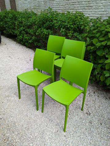 Set van 8 stapelbare design stoelen - lichtgroen
