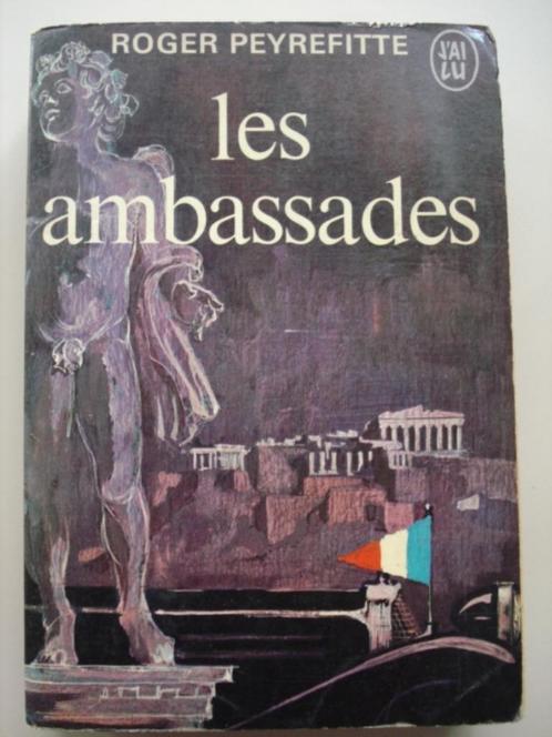 Roger Peyrefitte Les Ambassades 1968 gay interest 3, Boeken, Literatuur, Gelezen, Europa overig, Verzenden
