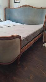 Antiek bed uit de Provence met matrassen (3 jaar oud), Antiek en Kunst, Ophalen