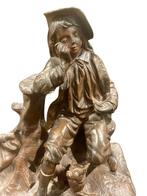 Bronzen „Jonge man rust met zijn hond” uit de 19e eeuw, Antiek en Kunst, Ophalen of Verzenden, Brons