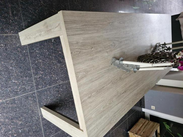 Table de salle a manger, Huis en Inrichting, Tafels | Eettafels, Zo goed als nieuw, 50 tot 100 cm, 200 cm of meer, Vijf personen of meer