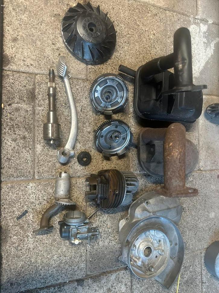 Vespa pk 50 onderdelen, Fietsen en Brommers, Brommers | Vespa, Ophalen of Verzenden