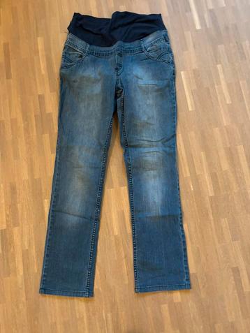 Zwangerschapsbroek maat S beschikbaar voor biedingen