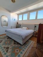 IKEA DUNVIK BOXSPRING BED, Gris, Comme neuf, Enlèvement, 180 cm