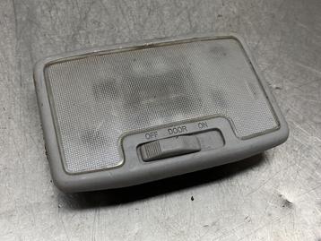 PLAFONNIER ARRIÈRE Isuzu D-Max (01-2002/05-2012), Utilisé, Autres marques automobiles