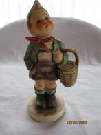 hummel Goebel village boy, Ophalen, Zo goed als nieuw, Hummel