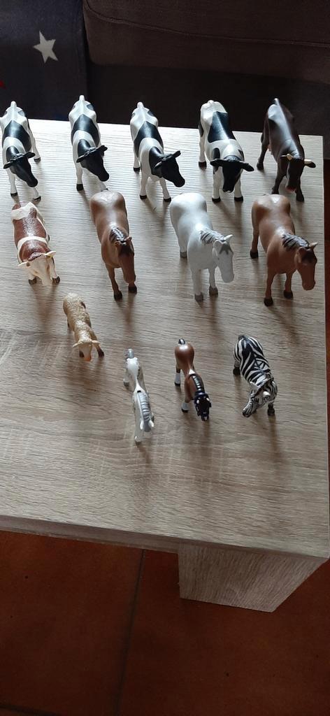 Figurines Bruder et Playmobil (vaches, chevaux, etc), Verzamelen, Dierenverzamelingen, Zo goed als nieuw, Ophalen