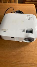 Beamer nec, Audio, Tv en Foto, Beamers, Ophalen, Zo goed als nieuw