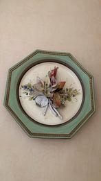 Bord 25cm diameter. Bloemen in metaal, Antiek en Kunst, Ophalen of Verzenden