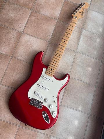Fender Stratocaster (chrome red) beschikbaar voor biedingen